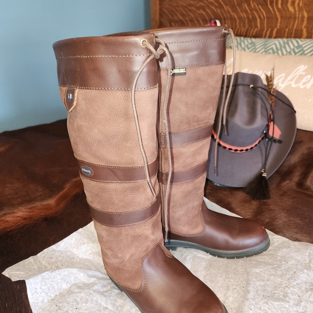 New Dubarry of Ireland Brown Leather Boots  - like new